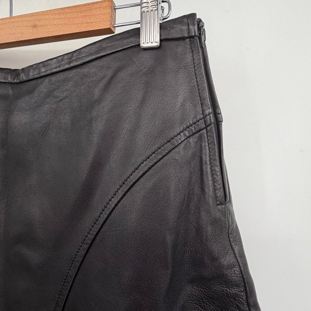 BCBGMAXAZRIA Black 100% Leather Paneled Flare Midi Skirt Women’s Size 6 - Picture 4 of 11